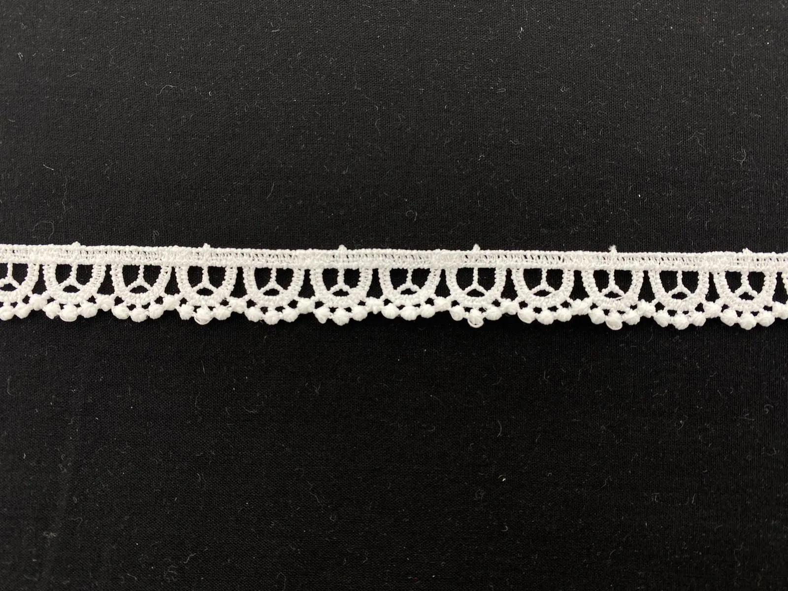 Ham Mat Polyester Yerli Güpür Brode Bant · 1,5 cm