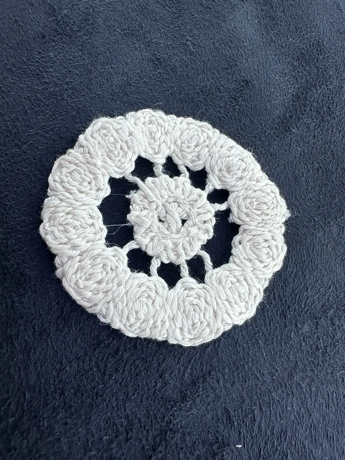 23391 Brode · Yerli · Aplik · Kordeneli · Pamuk · Ham · 7x7 Cm