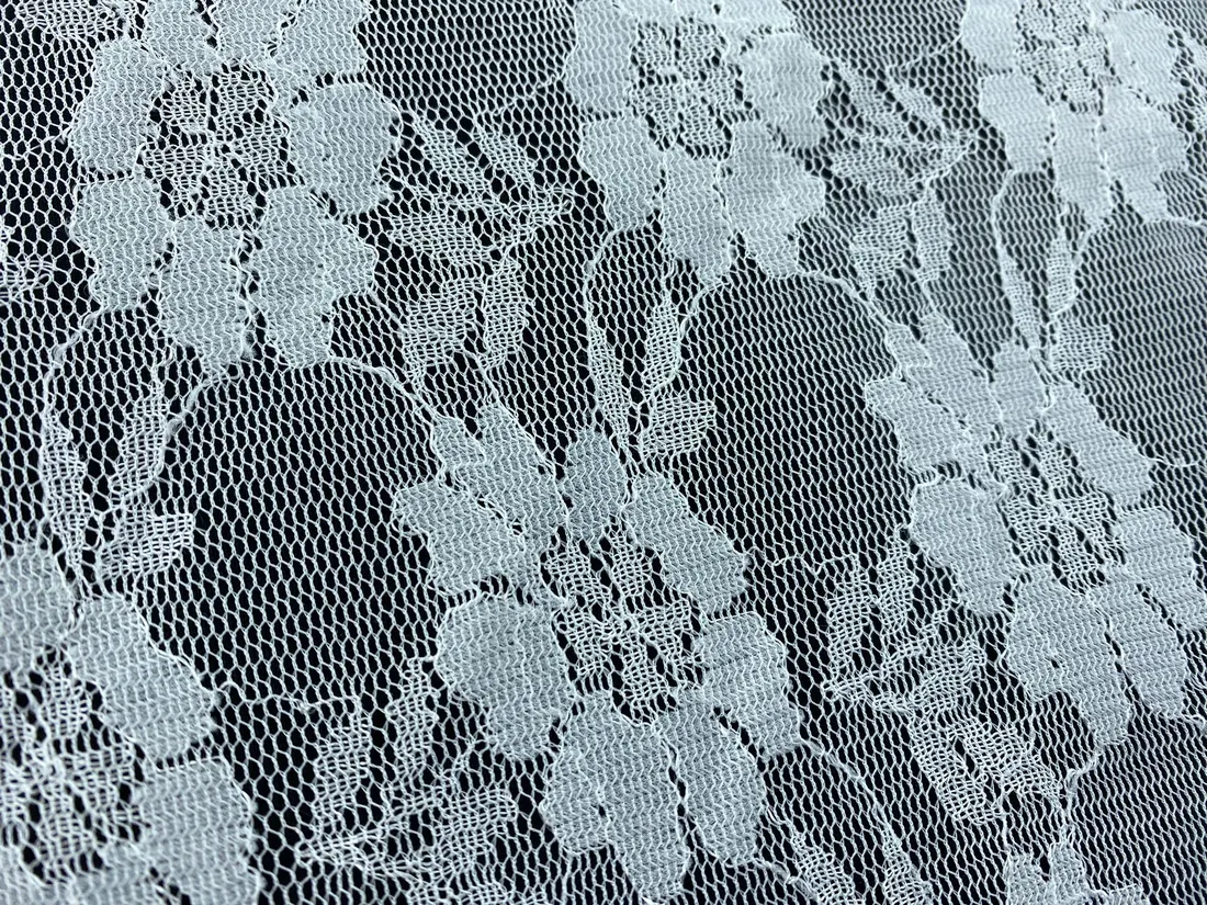 Fikse Polyester Yerli Dantel · 150 cm
