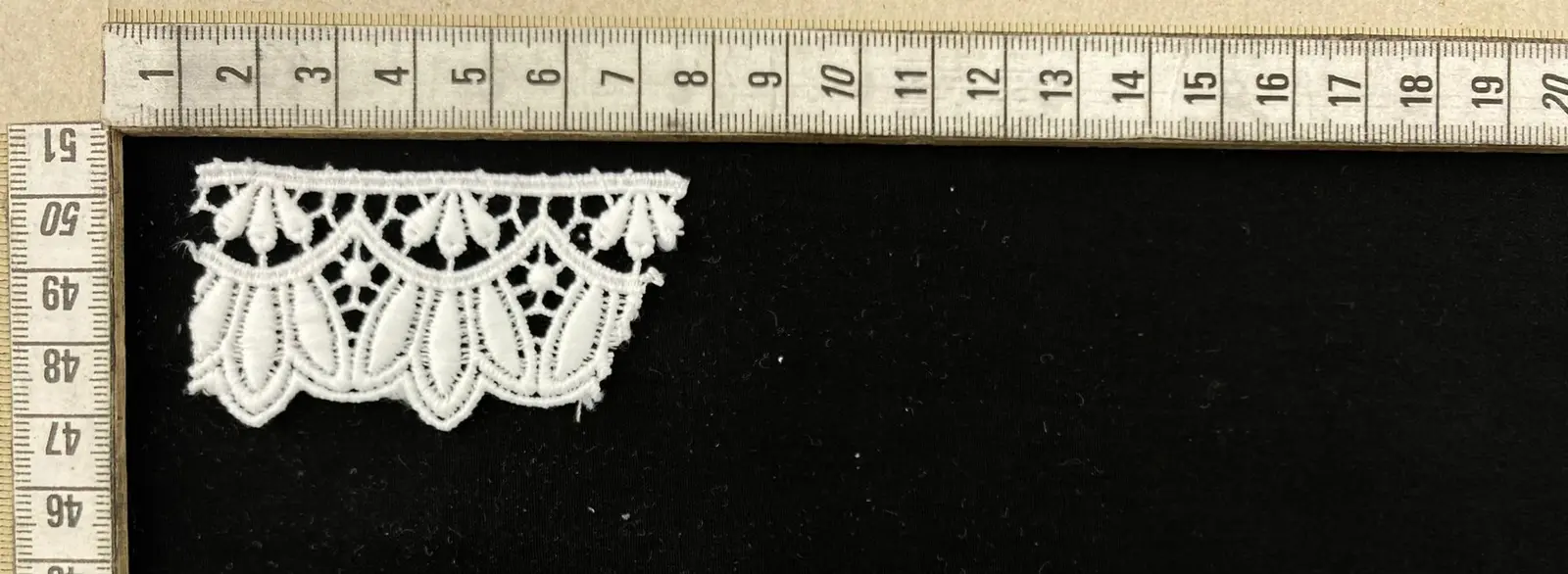 Ham Mat Polyester Yerli Güpür Brode Bant · 3,5 cm