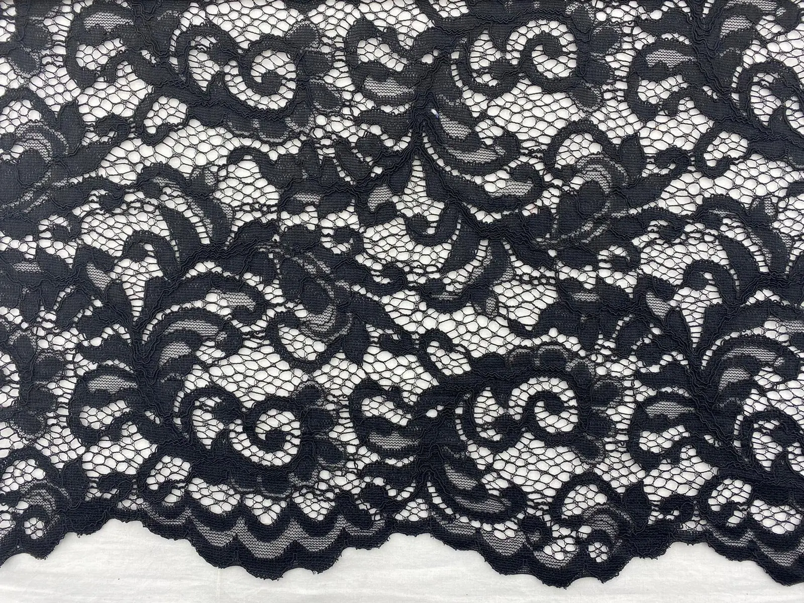 5948 Domestic Plain Black Polyester Lace 150 cm