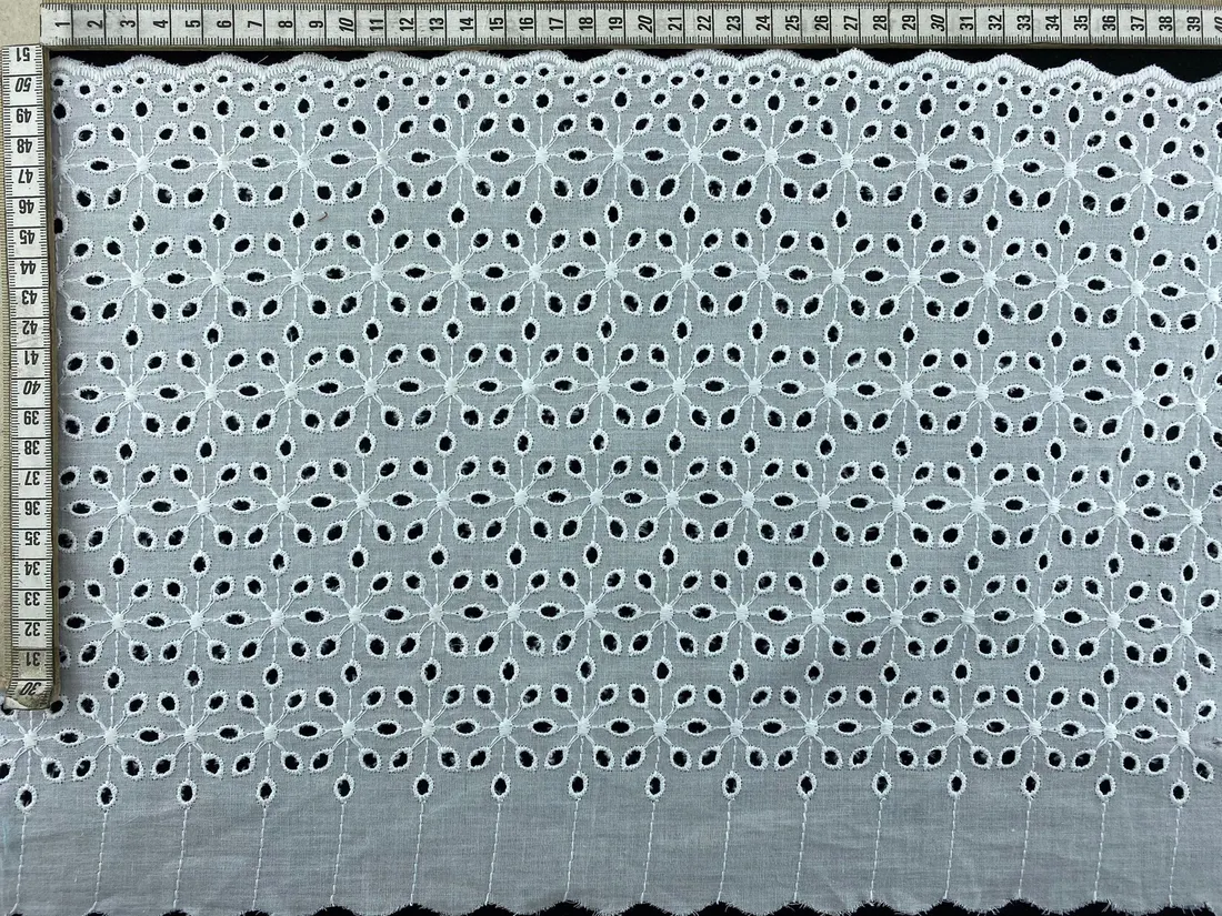 Bleached Bohrer Matte Polyester Domestic Broderie Tape Voile · 29 cm