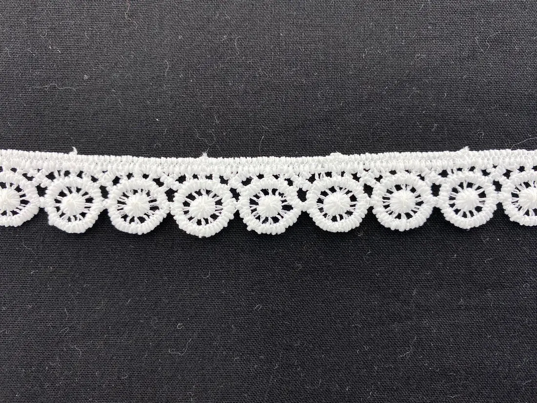 Ham Mat Polyester Yerli Güpür Brode Bant · 1,5 cm