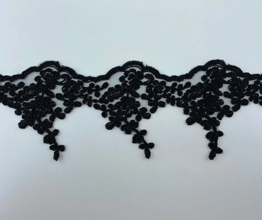 Siyah Kordlu Düz Polyester Yerli Brode Bant · 9,5 cm